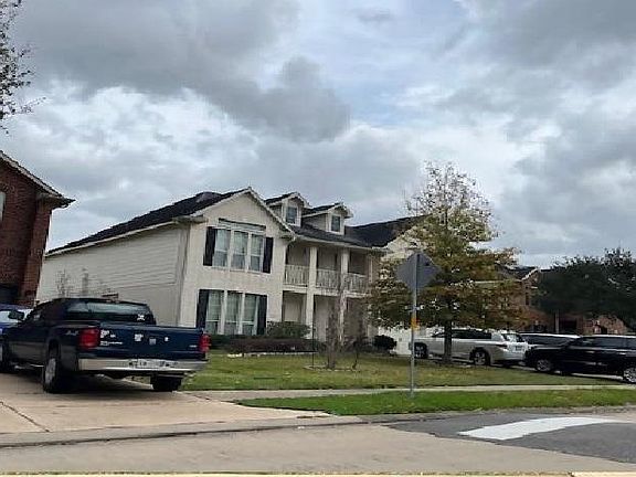 3rd image of 7515 Summer Shore Dr