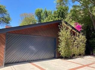 3266 Mandeville Canyon Rd, Los Angeles, CA 90049