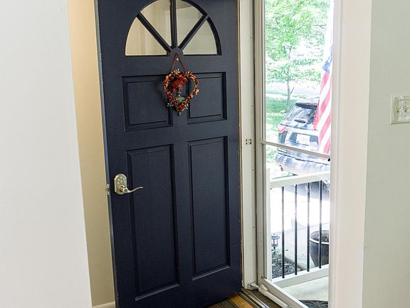 4th image of 8507 Marquette St