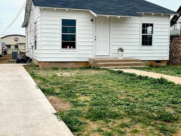 628 E 39th St, San Angelo, TX 76903