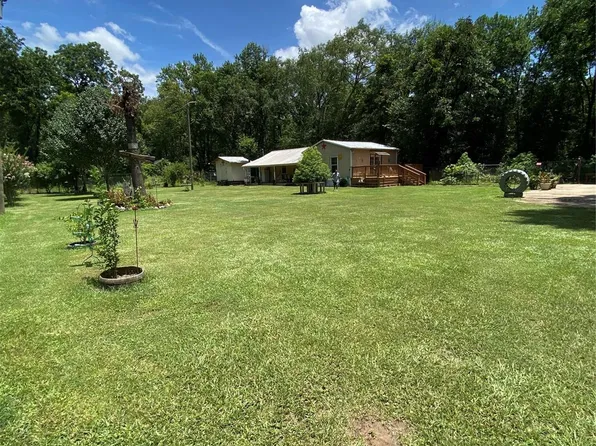 400 Mudd St, Coldspring, TX 77331