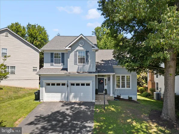 20680 Longbank Ct, Sterling, VA 20165