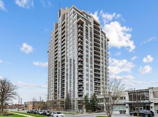 7 N Park Rd #511, Vaughan, ON L4J 0C9