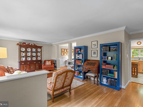 4th image of 4105 Dana Ct