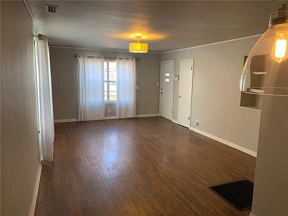 3rd image of 731 N Woolsey Ave