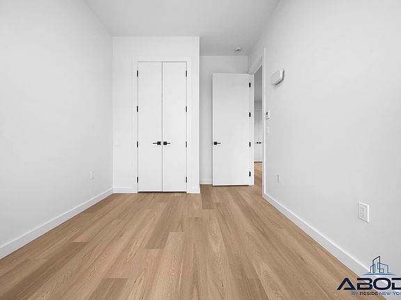 4th image of 159 3rd Ave #4C