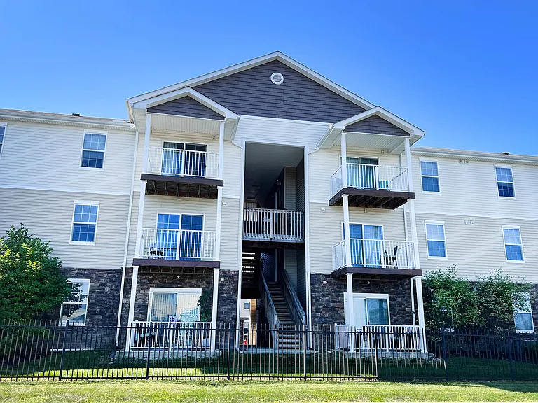 Residences at Northgate Crossing — Photo 39