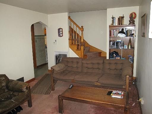 2nd image of 3318 S Wenonah Ave