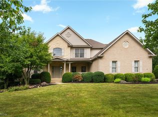 1597 Fallen Timber St NE, Canton, OH 44721