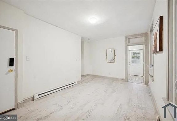 2nd image of 4645 Umbria St #2