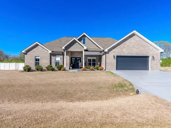 181 Spry Way, Killen, AL 35645