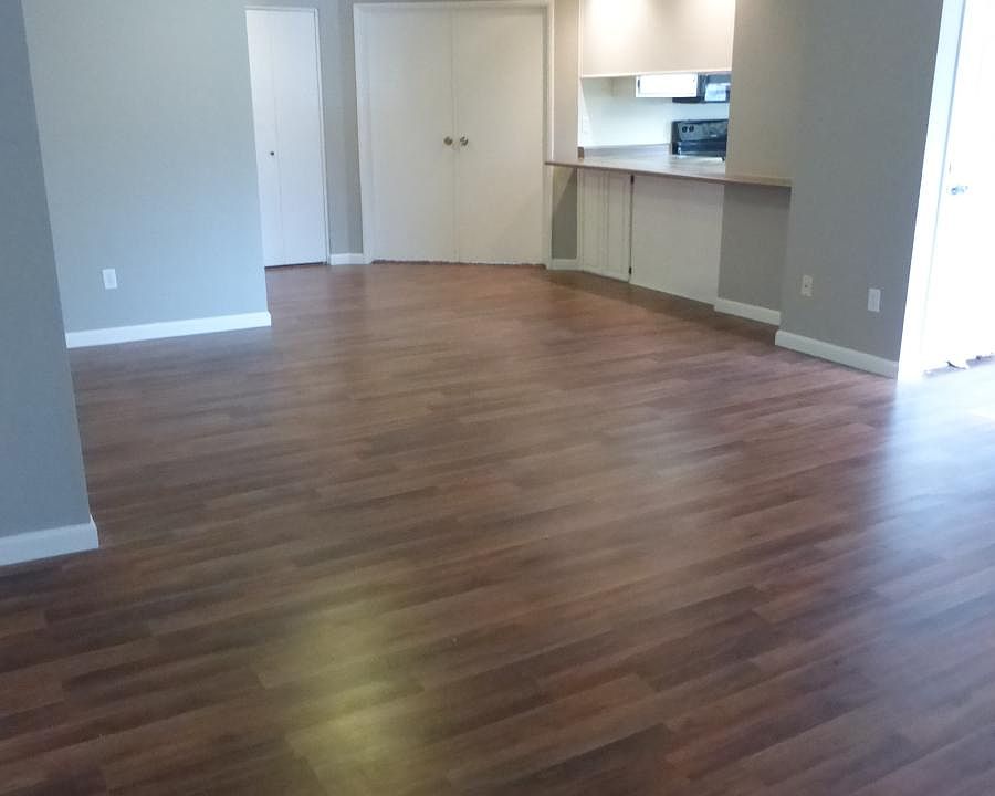 Great room, office area
