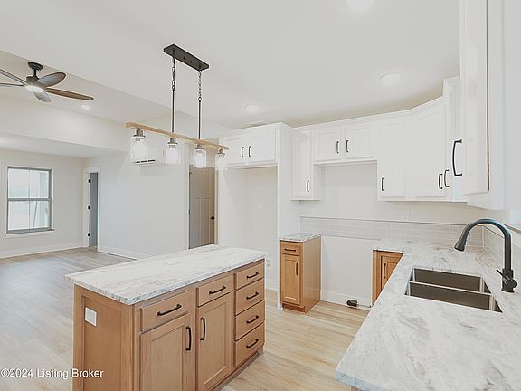 4th image of 7107 James Madison Way