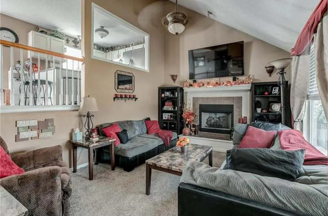 3 bed, 1663 sqft, $2,200 — Photo 3