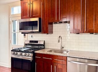 601 City Park Ave APT 3, Columbus, OH 43206