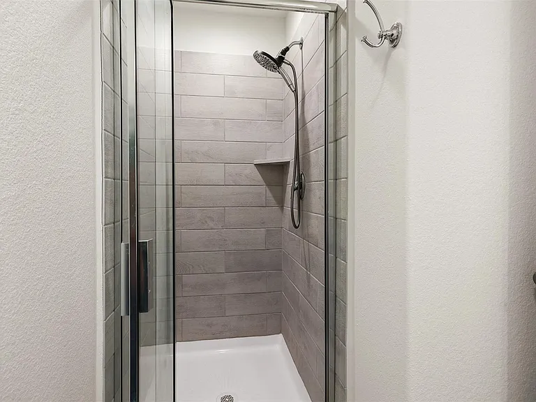 2214 Sand Lily Dr — Photo 22