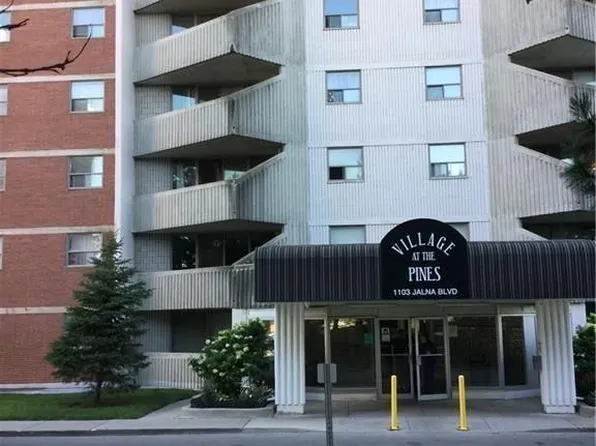 1103 Jalna Blvd #202, London, ON N6E 2W8