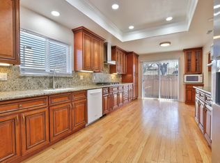 1327 Essex Way #0, San Jose, CA 95117