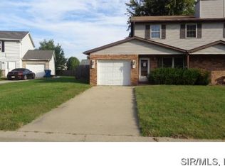 737 Oxen Dr, Belleville, IL