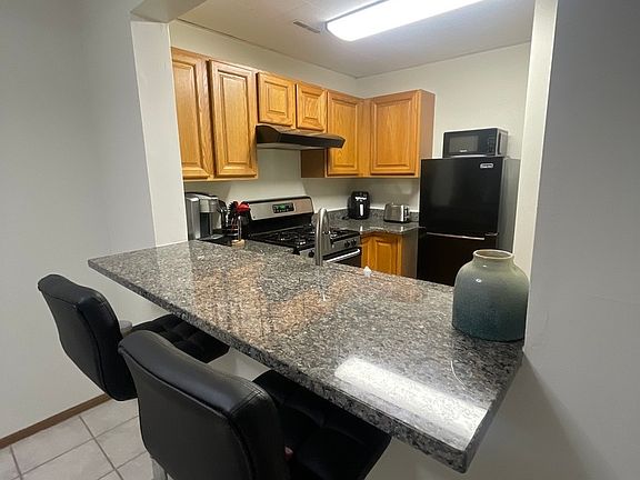 4th image of 1829 S Carpenter St #1