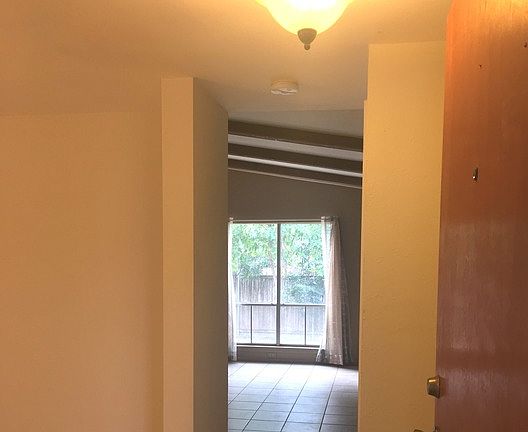 5th image of 4335 Millstead St