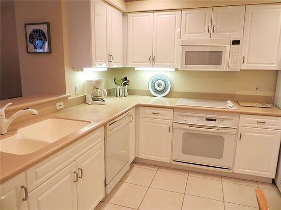 5th image of 4628 Harbour Village Blvd Unit 2404