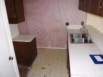 5th image of 2707 Northeast Dr #B