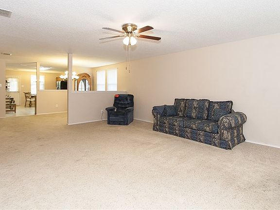 3rd image of 2657 Mariners Ct