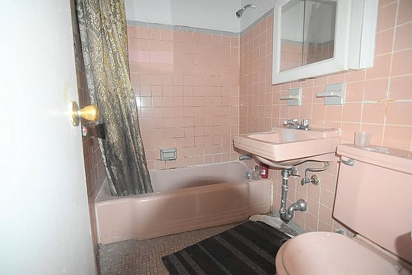 2nd image of 9602 4th Ave APT 1B