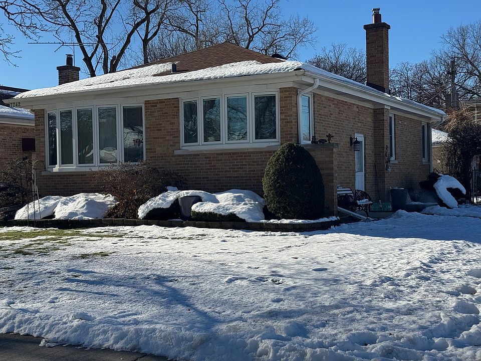 1st image of 7742 Kolmar Ave