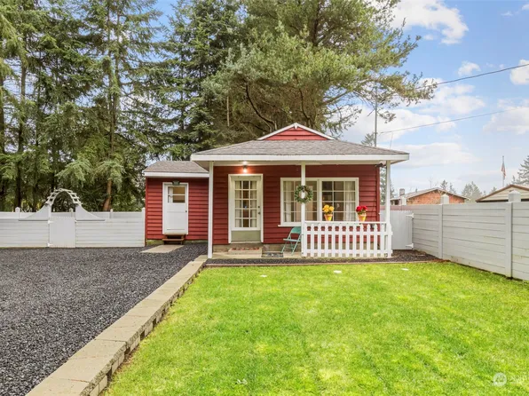 8791 Central Valley Road NE, Bremerton, WA 98311