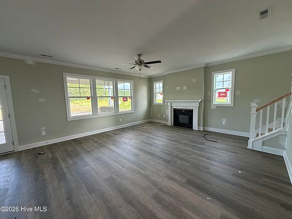 4th image of 814 Tupelo Tree Drive