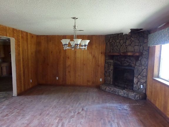 3rd image of 4517 Highway 269