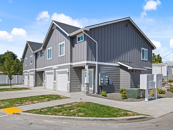 2nd image of 435 2nd Ave N #4