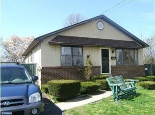 1520 Willow Ave, Willow Grove, PA 19090