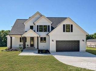 163 Lone Pine Rd, Statesville, NC 28625