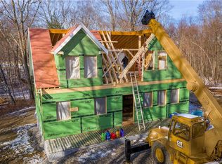 16 Anderson Rd, Pawling, NY 12564