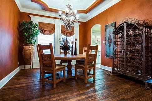 4th image of 8109 Long Trail Dr