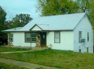 417 S 5th St, Thayer, MO 65791