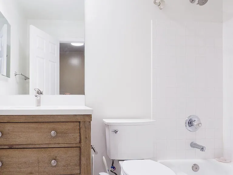 18017 Calabar Dr — Photo 19