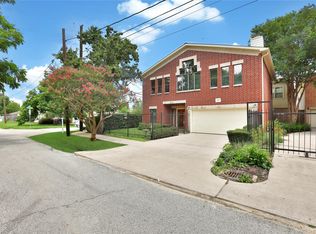 5022 Darling St, Houston, TX 77007