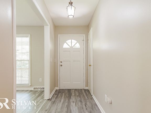 2nd image of 219 Lee Dr