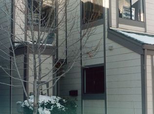 975 Adrian Way, Sparks, NV 89431