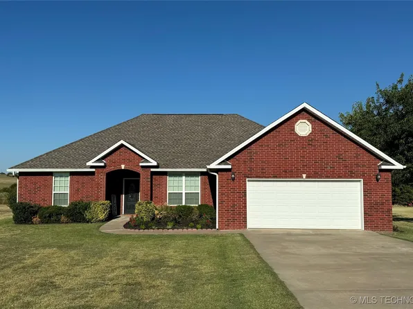 528 Blake Dr, Madill, OK 73446