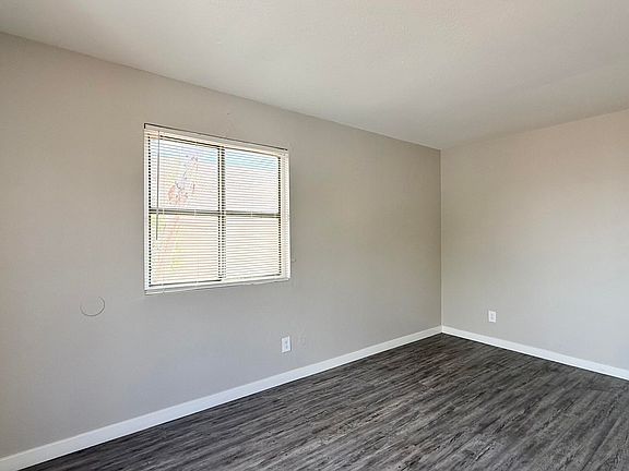 4th image of 2145 W MARIPOSA Street