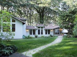 69 Pigeon Hill Rd, Weston, MA 02493