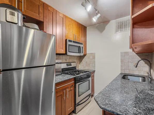 102-30 66th Road image 8 of 21