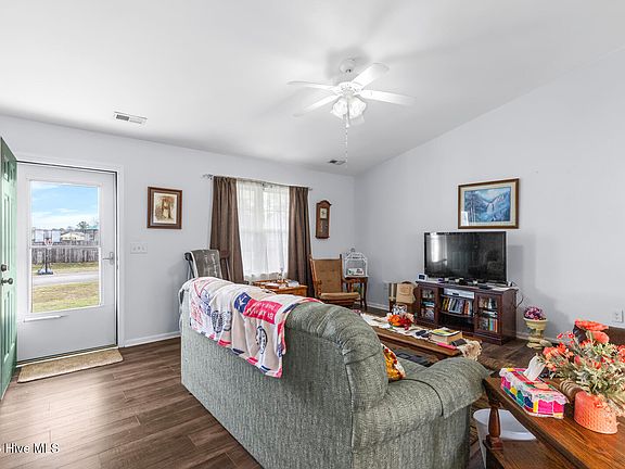 5th image of 114 Appleton Lane