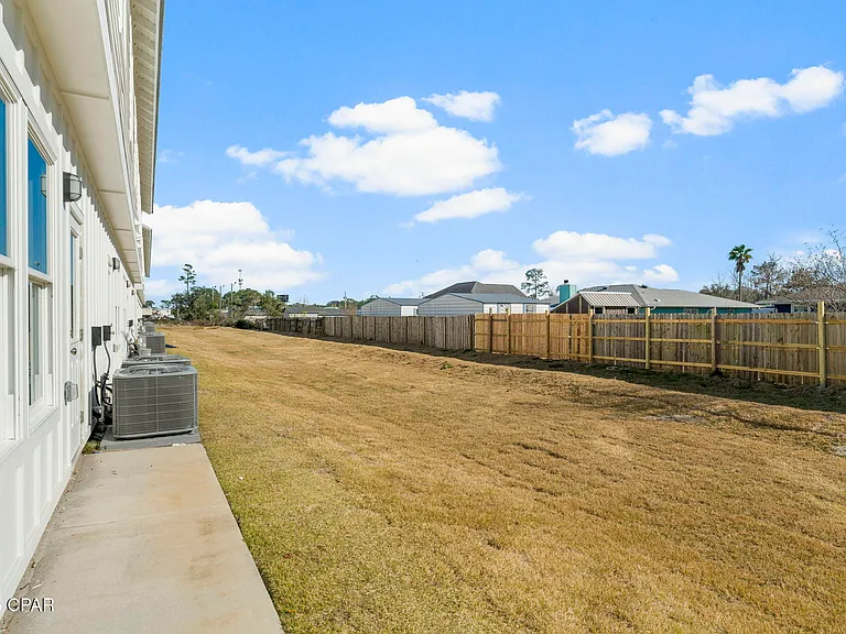7079 Patronis Dr — Photo 24