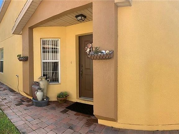 3rd image of 508 Grand Canal Dr
